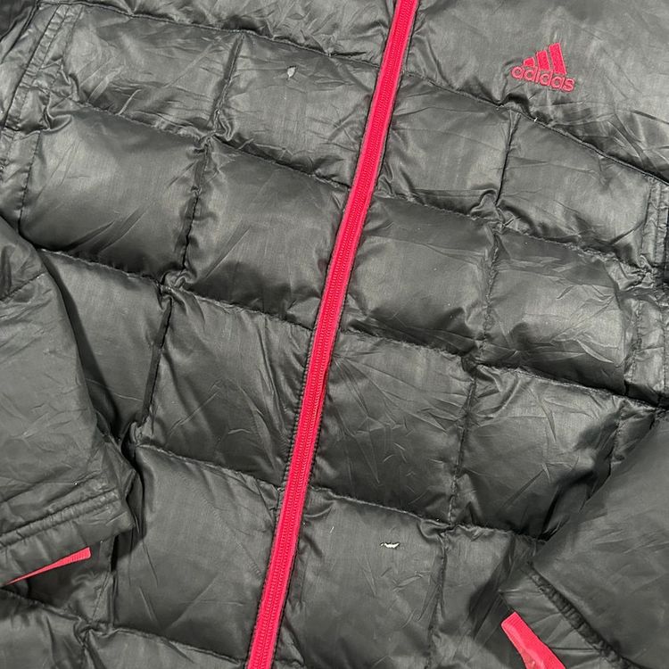 VintageAdidas Black and Red Puffer Coat   image 3